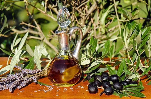 Tipos de aceitunas cultivadas en España, los aceites de oliva que producen y sus denominaciones de origen